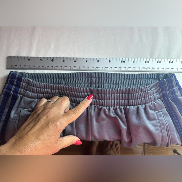 Men's Adidas Tear Away Snap Gray Track Pants with Blue Stripes Size Medium - Picture 10 of 10